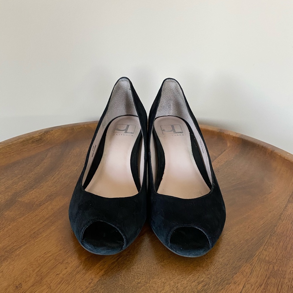 J.LITVACK BLACK SUEDE OPEN TOE WEDGES